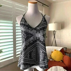Tobi black and white halter top